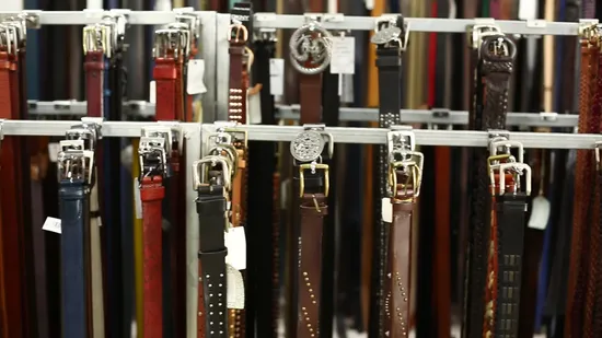 Moda senhora de alta qualidade PU cinto com fivela dourada (JYB